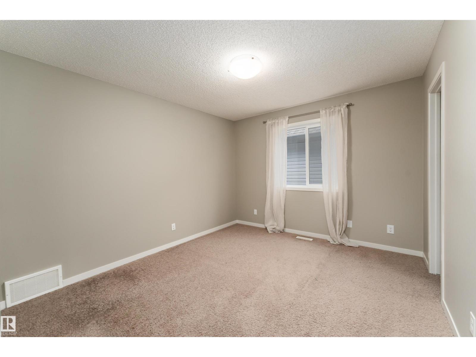 17523 56 St Nw Property Photo 29