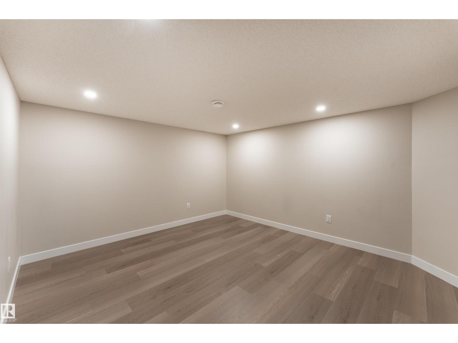 17523 56 St Nw Property Photo 36