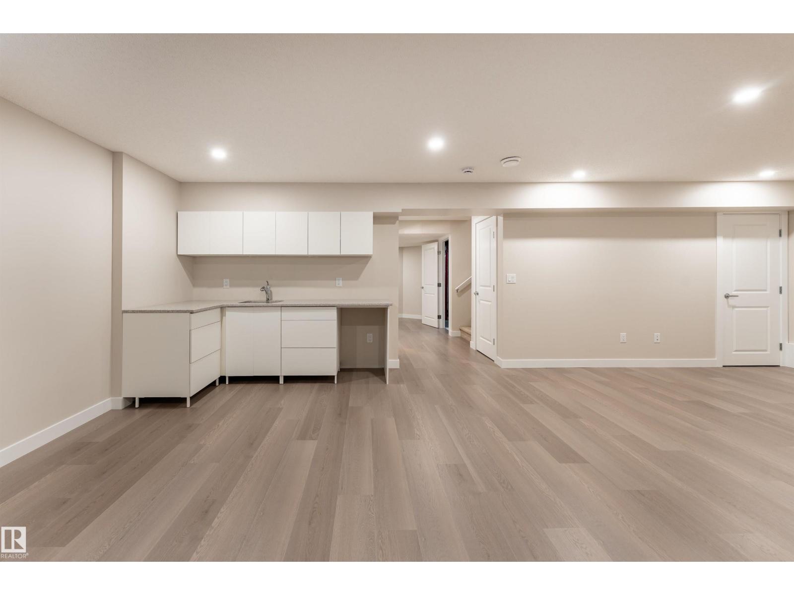 17523 56 St Nw Property Photo 41