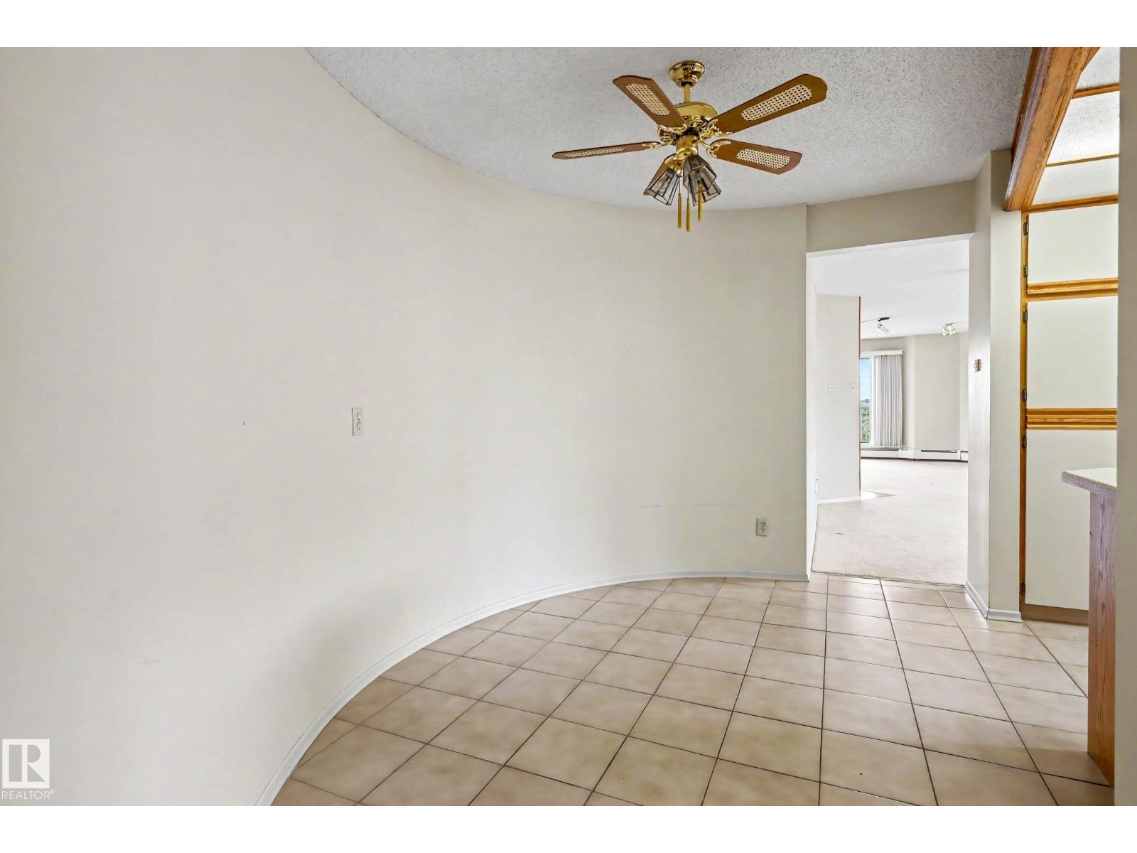 #3 9734 111 St Nw Property Photo 13