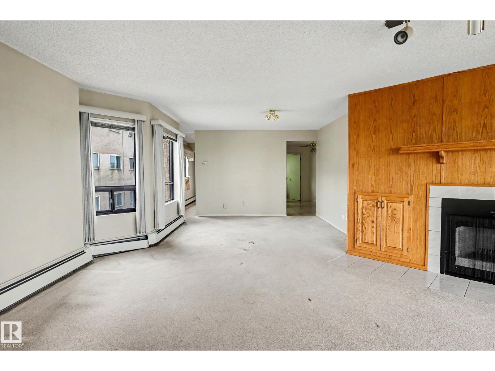 #3 9734 111 St Nw Property Photo 21
