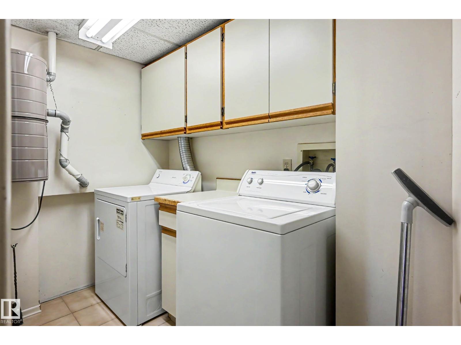 #3 9734 111 St Nw Property Photo 22