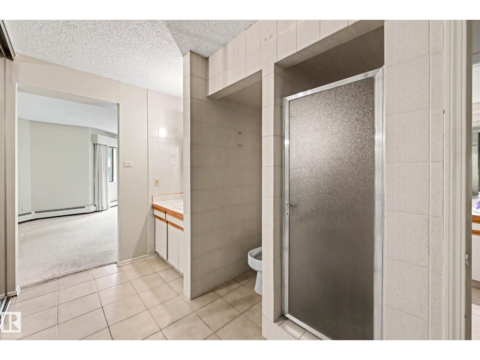 #3 9734 111 St Nw Property Photo 25