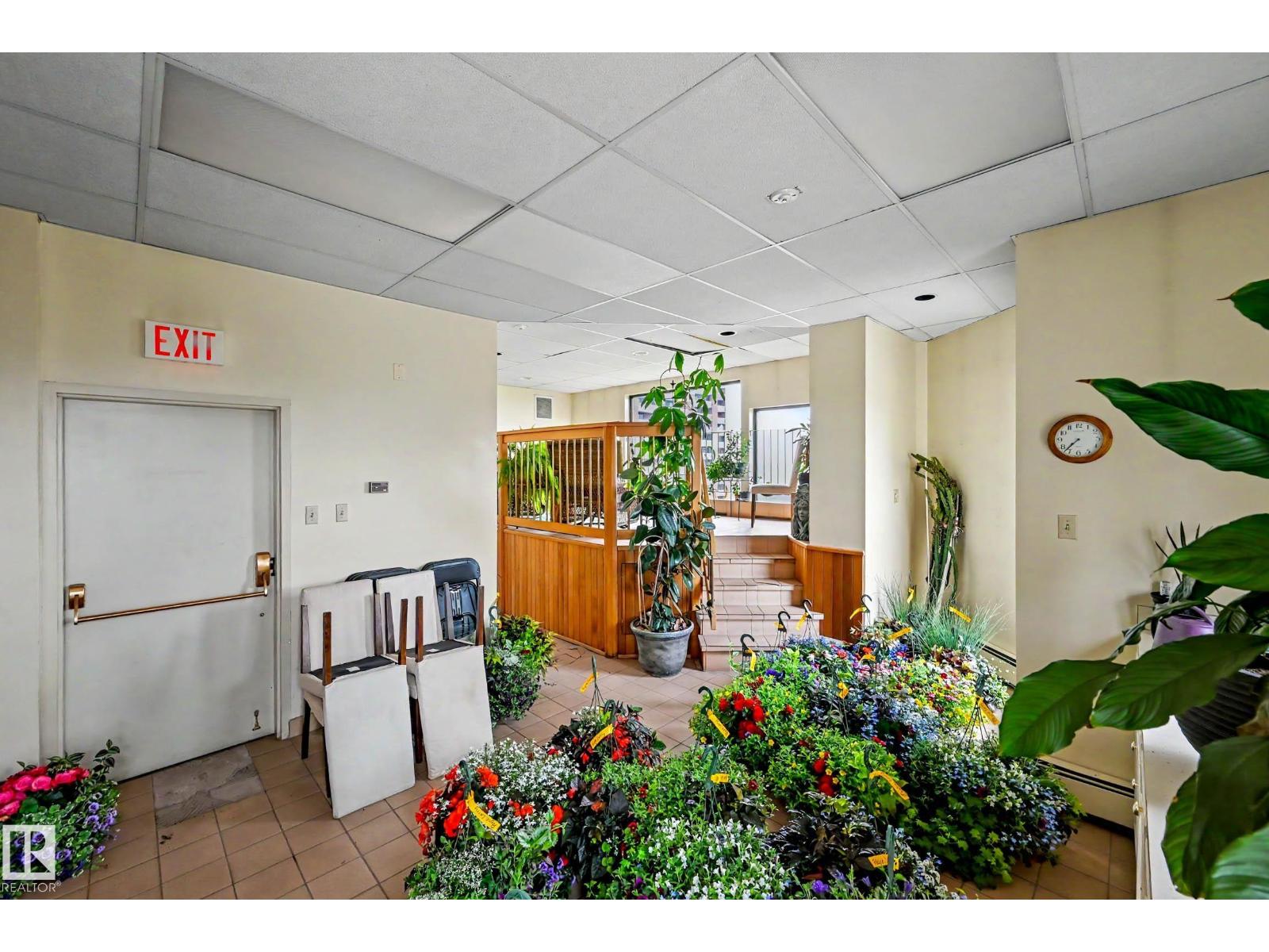 #3 9734 111 St Nw Property Photo 39