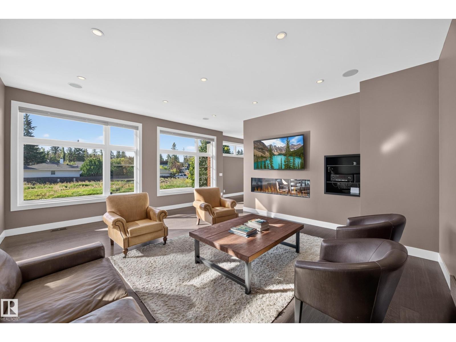 14606 95 Av Nw Property Photo 8