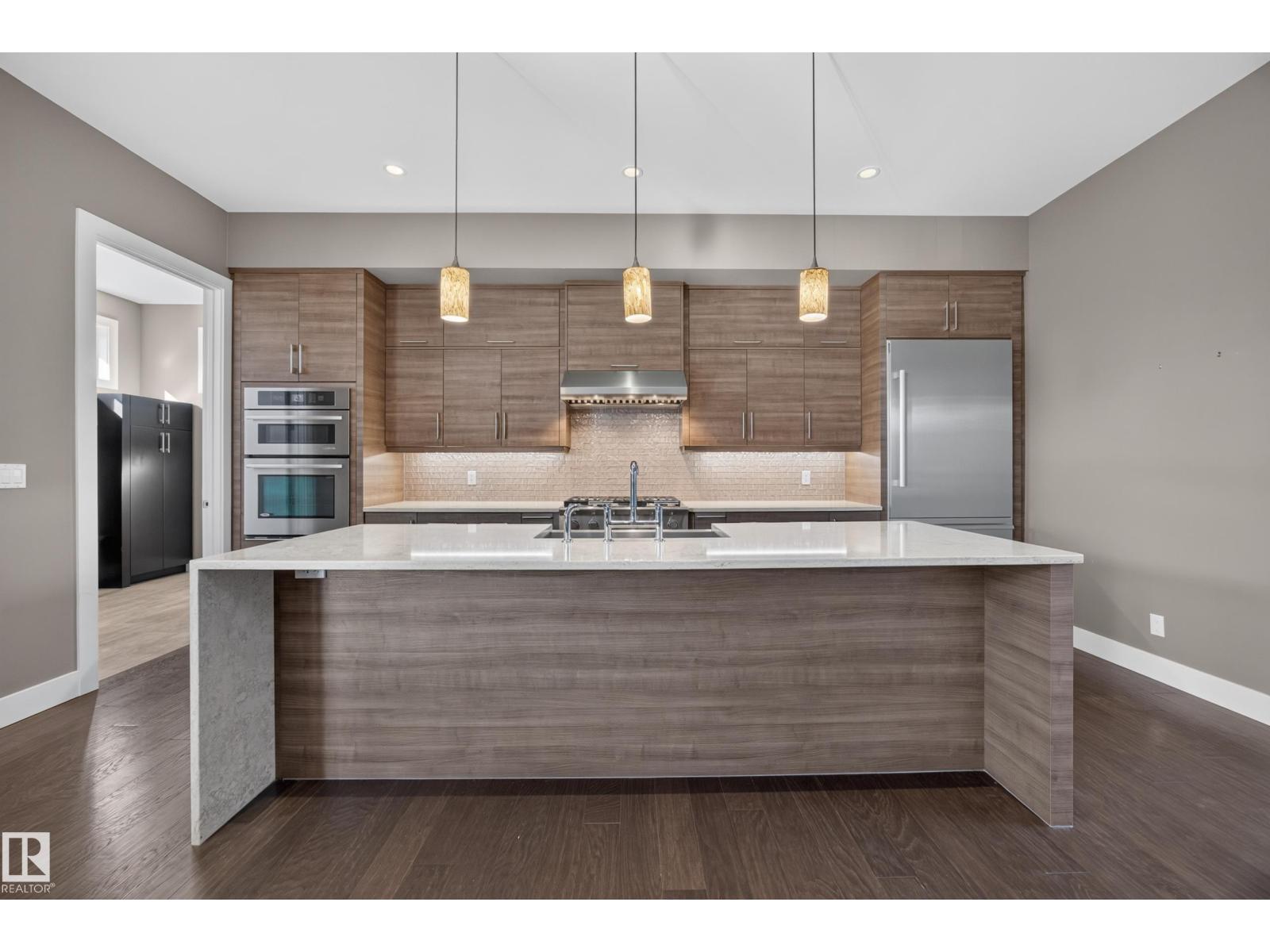 14606 95 Av Nw Property Photo 15