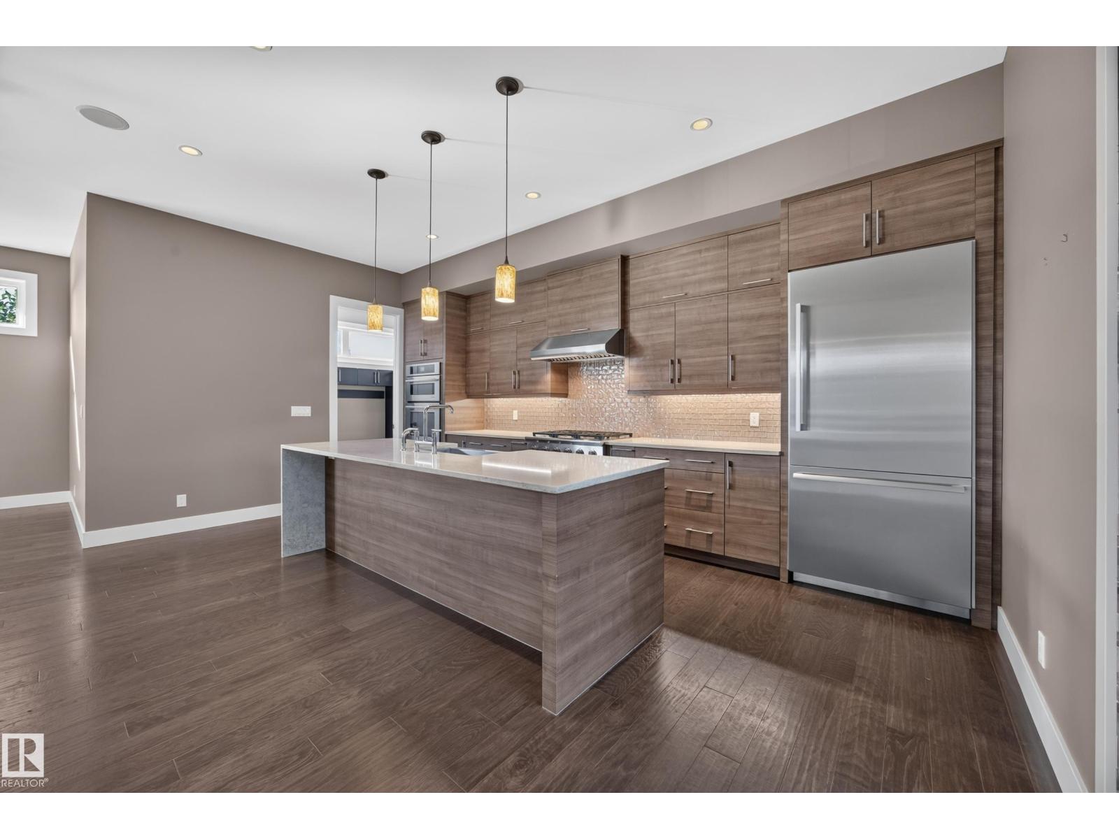 14606 95 Av Nw Property Photo 20