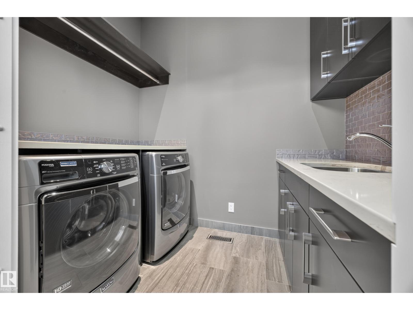 14606 95 Av Nw Property Photo 23