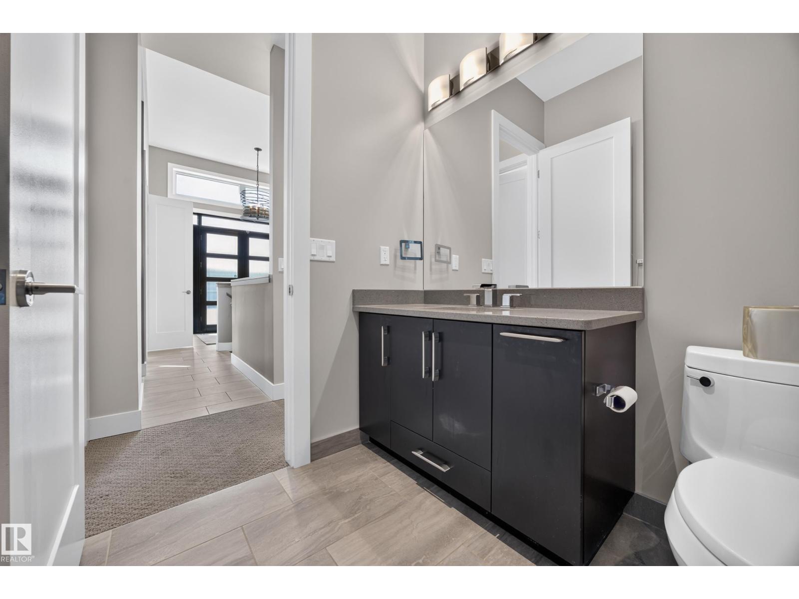 14606 95 Av Nw Property Photo 32