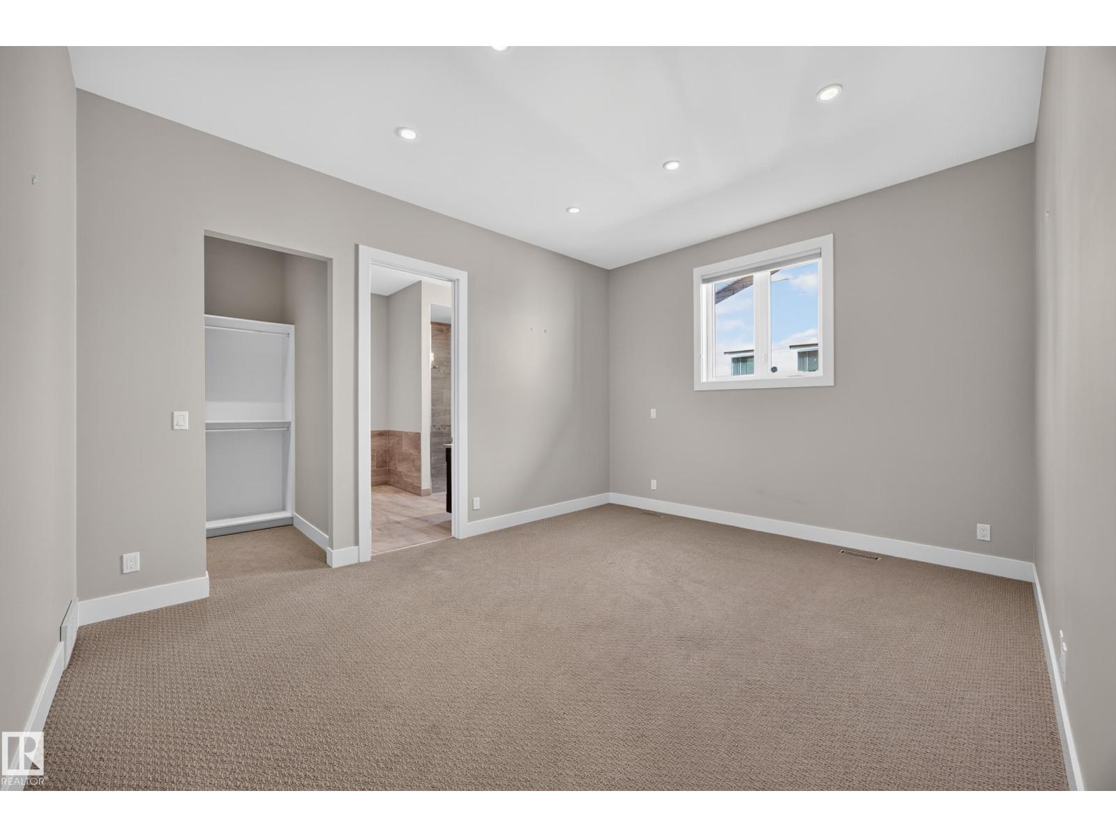 14606 95 Av Nw Property Photo 36