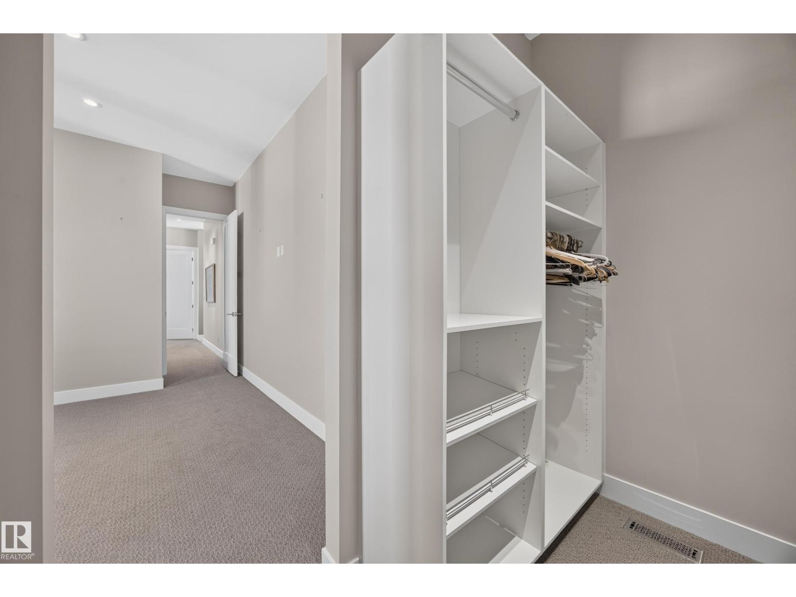 14606 95 Av Nw Property Photo 38