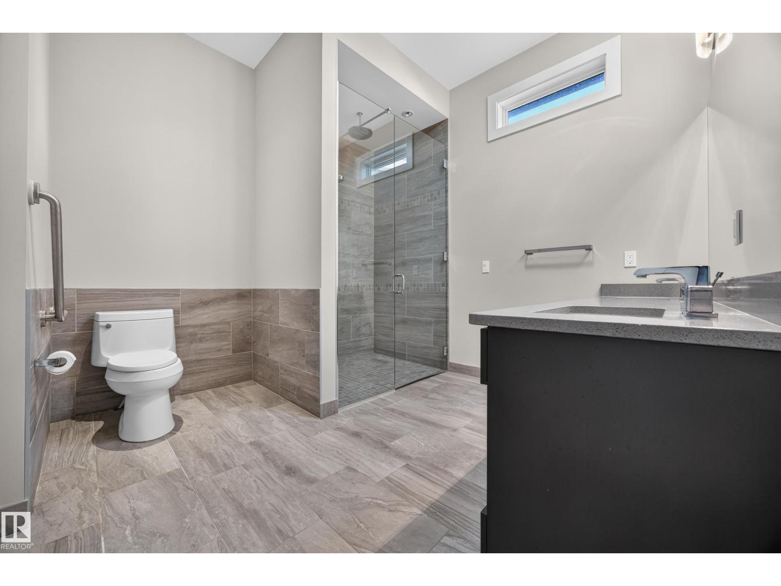 14606 95 Av Nw Property Photo 41