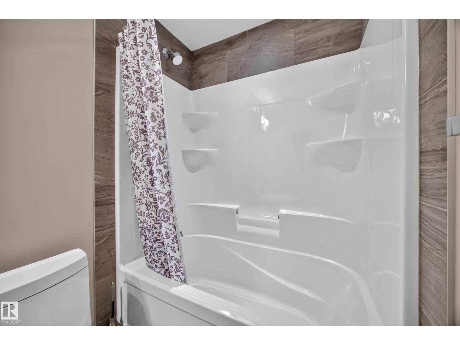 14606 95 Av Nw Property Photo 51