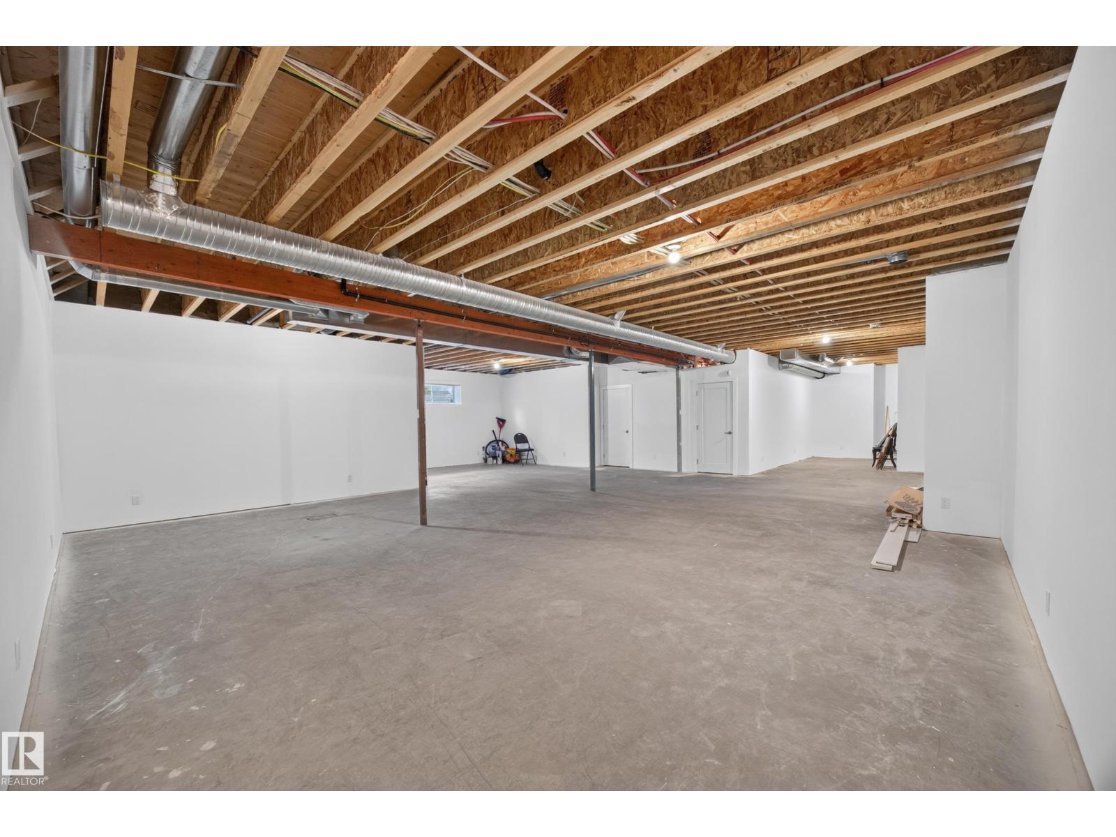 14606 95 Av Nw Property Photo 52