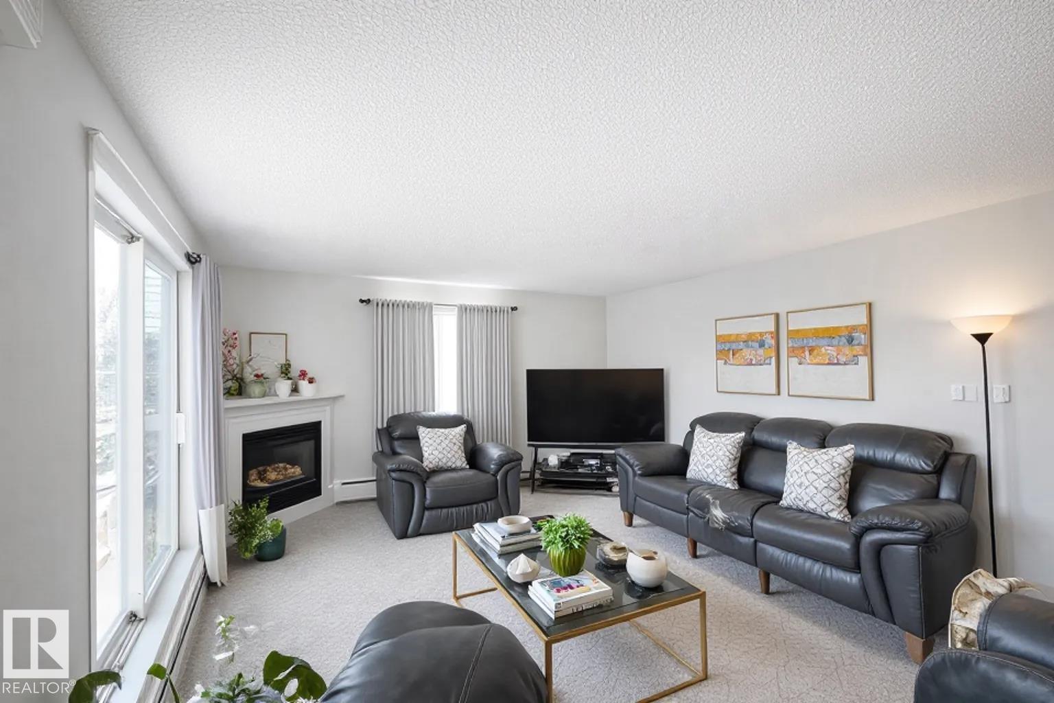 #226 10511 42 Av Nw Property Photo 13