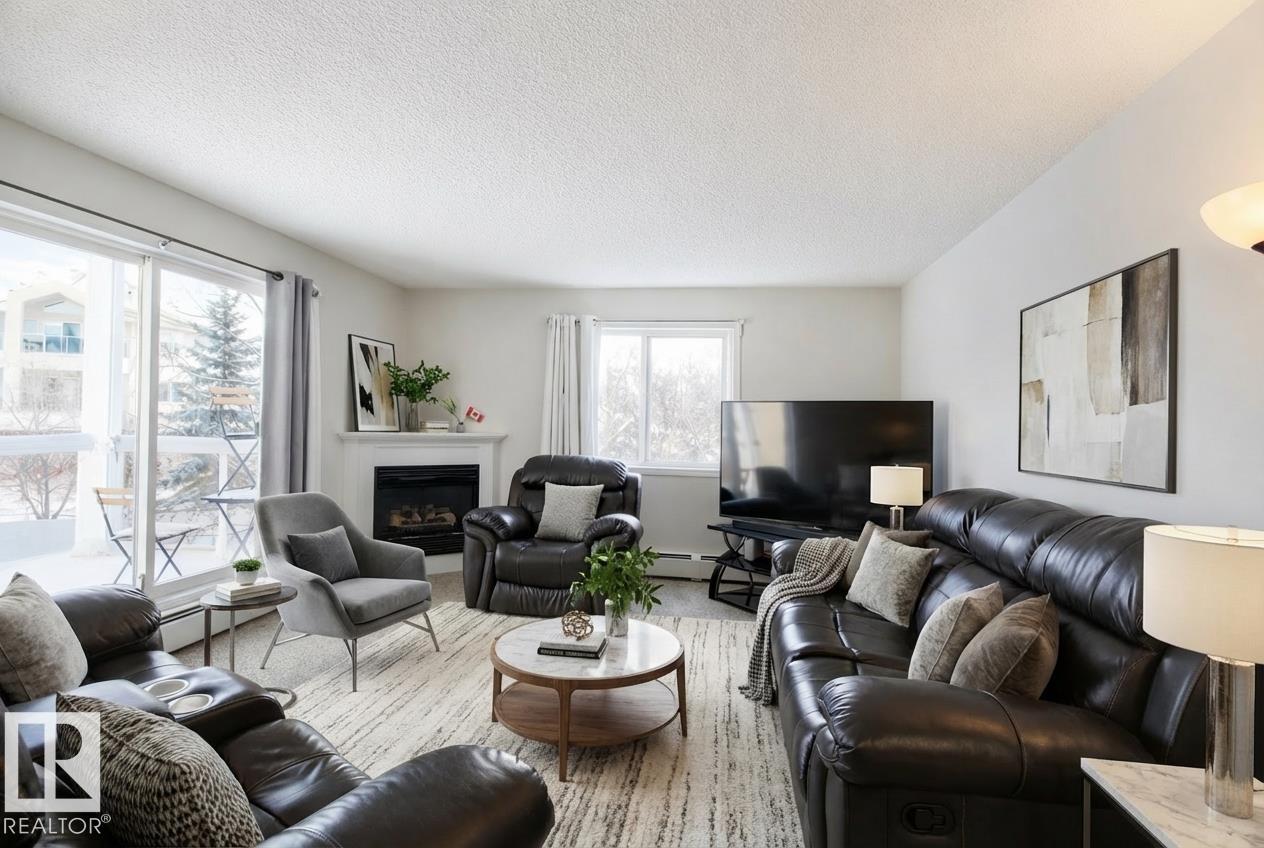 #226 10511 42 Av Nw Property Photo 14