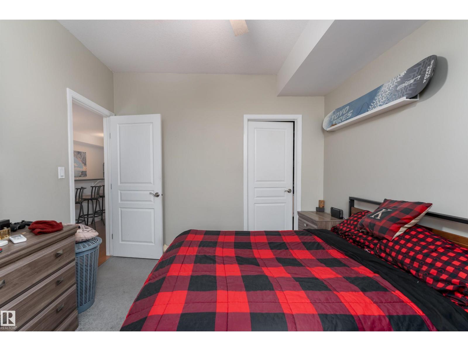 #104 11933 106 Av Nw Property Photo 15