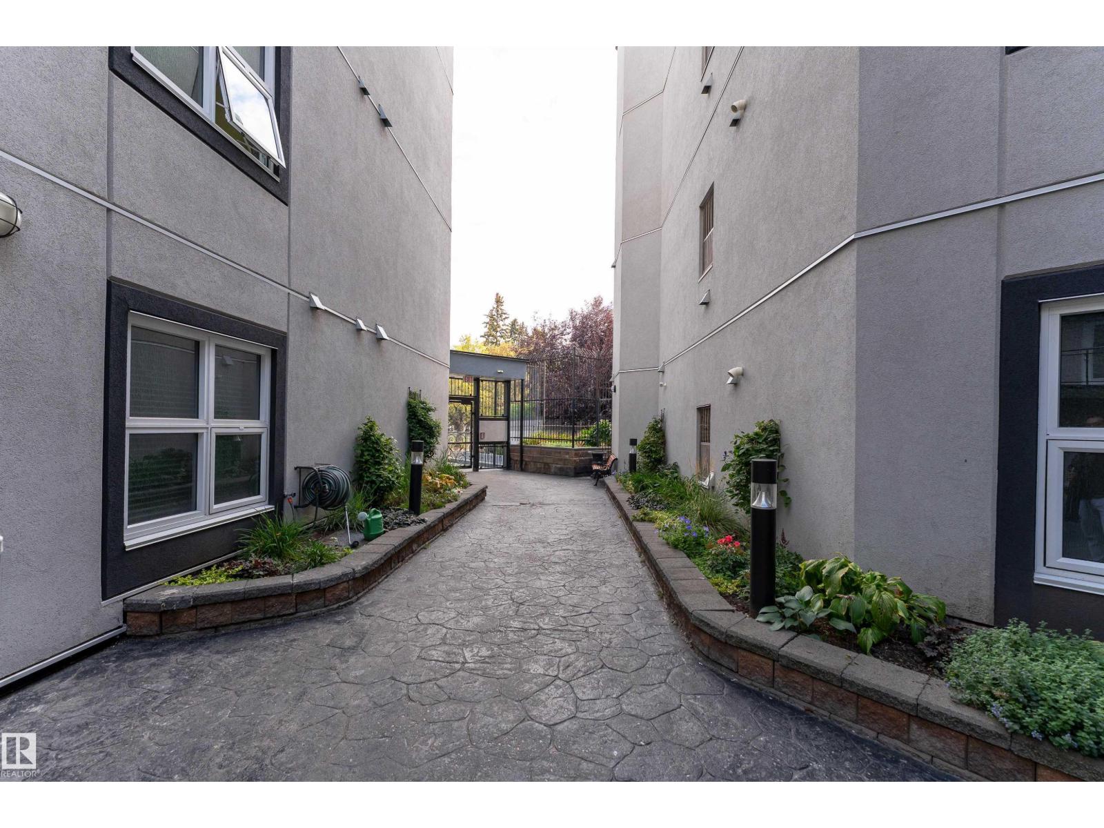 #104 11933 106 Av Nw Property Photo 21