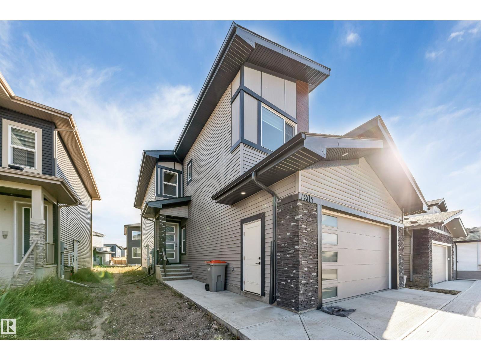 1805 60 Av Ne Property Photo 3
