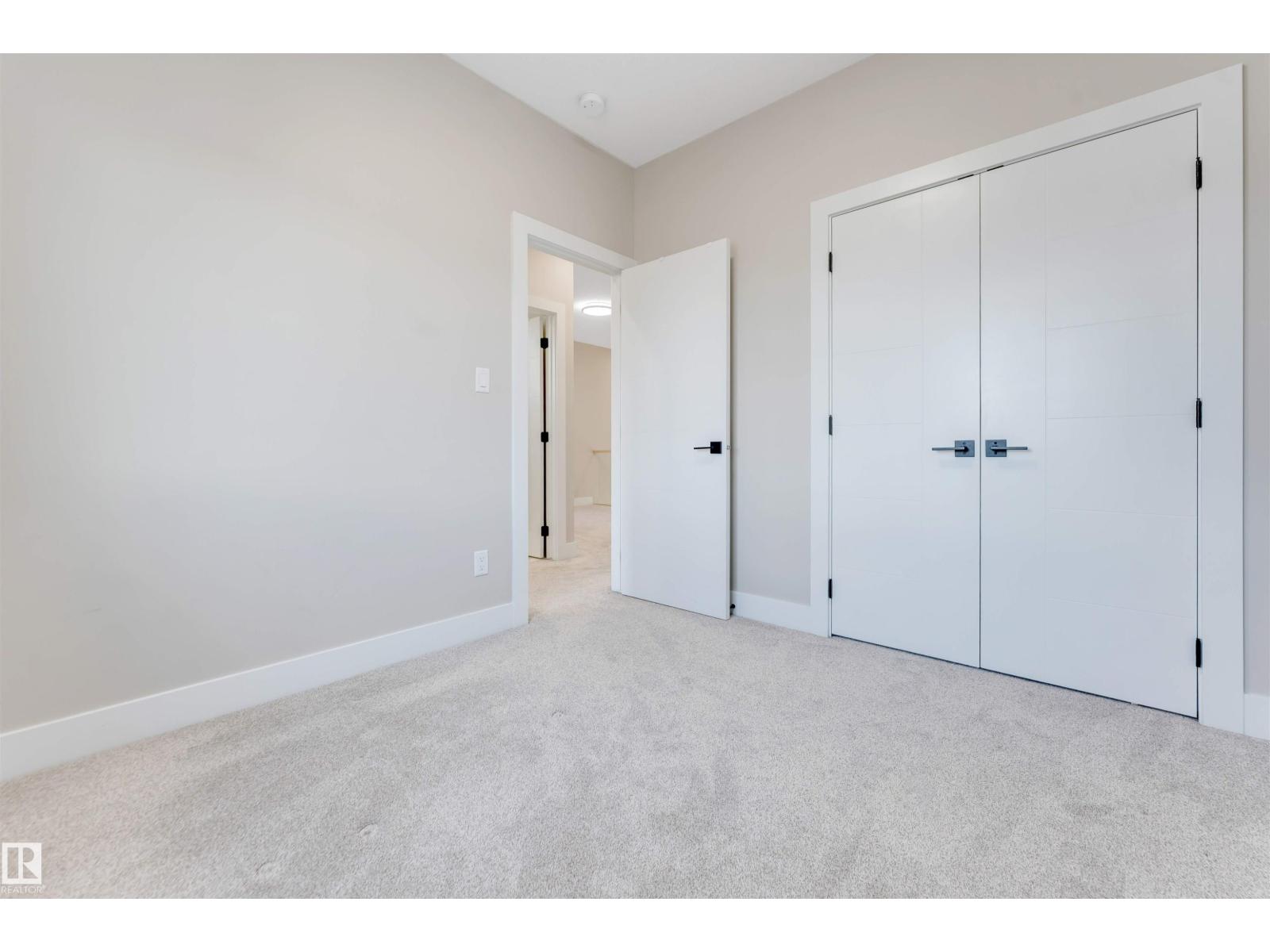 1805 60 Av Ne Property Photo 38