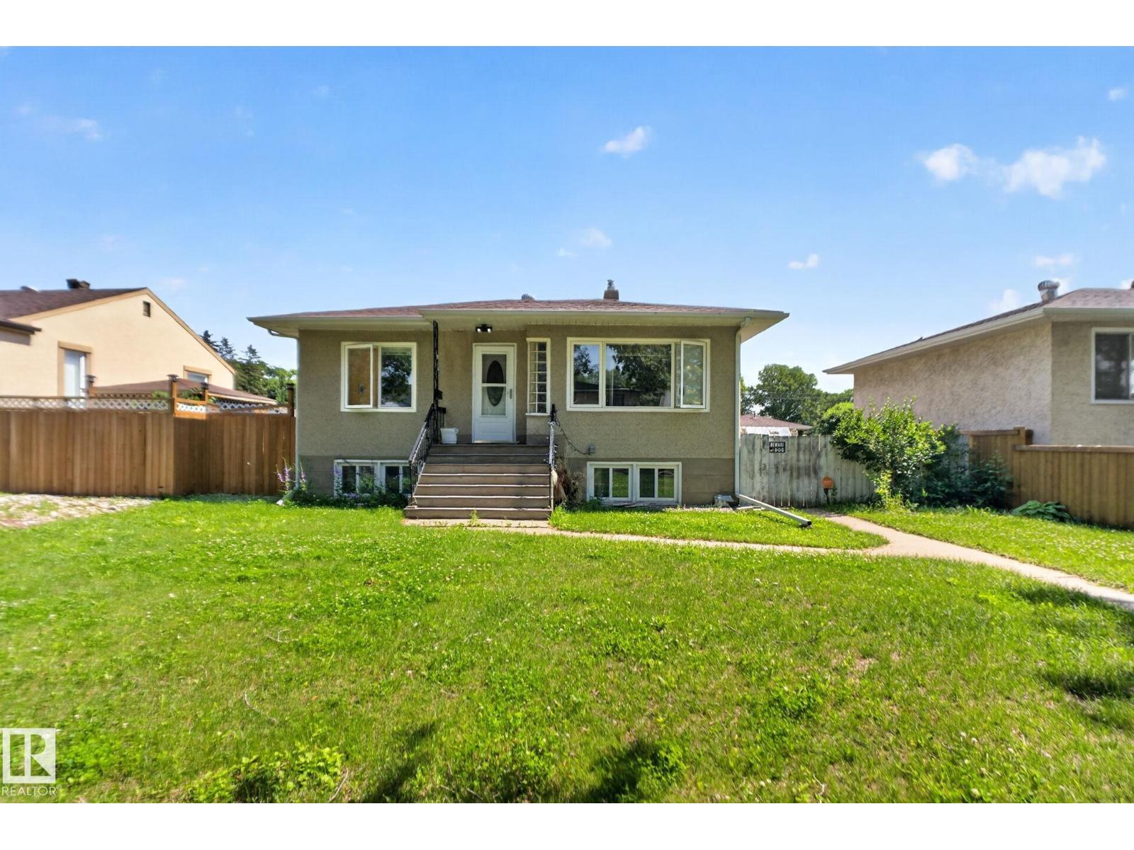 12229 88 St Nw Property Photo 2