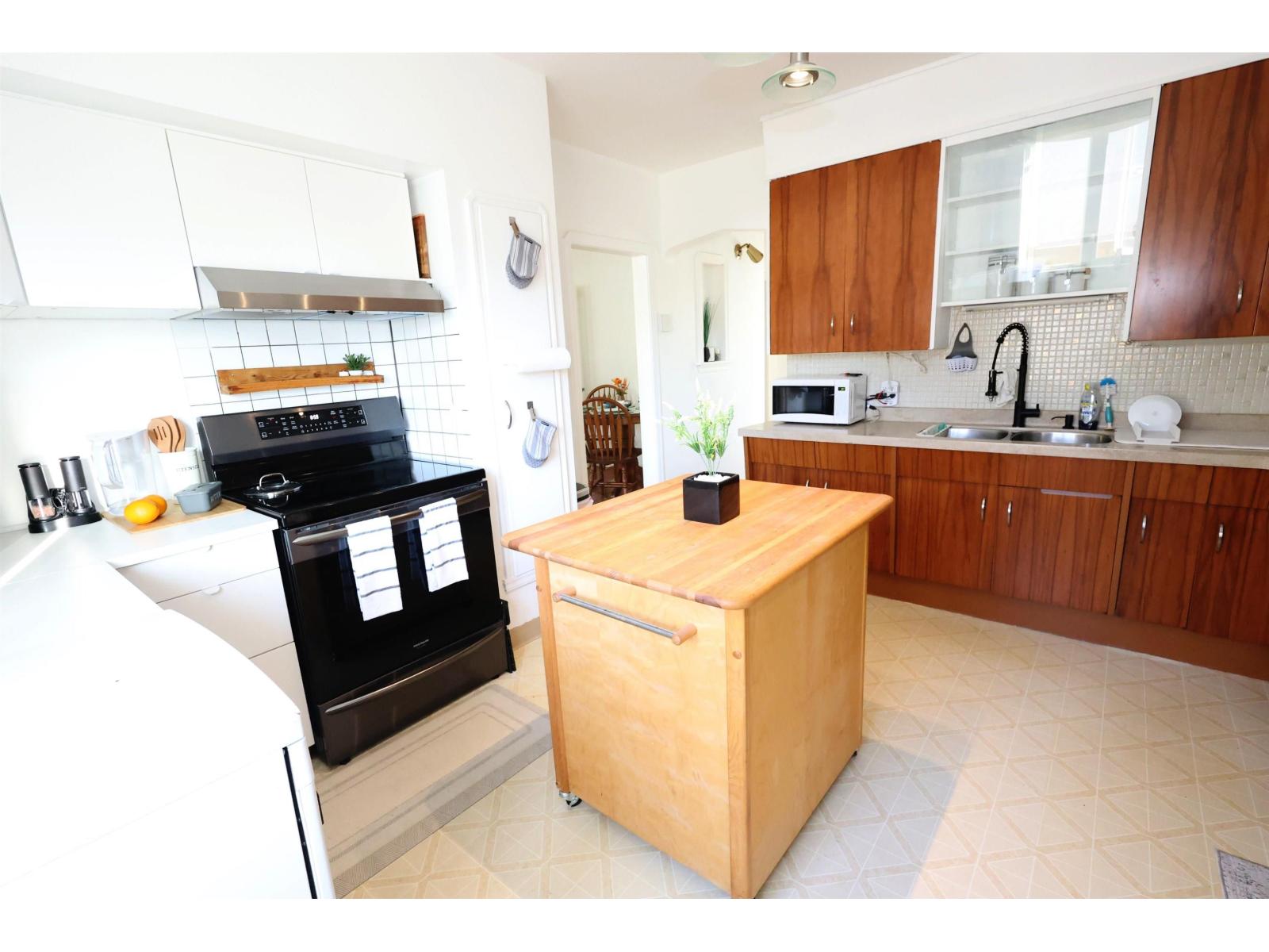 12229 88 St Nw Property Photo 14