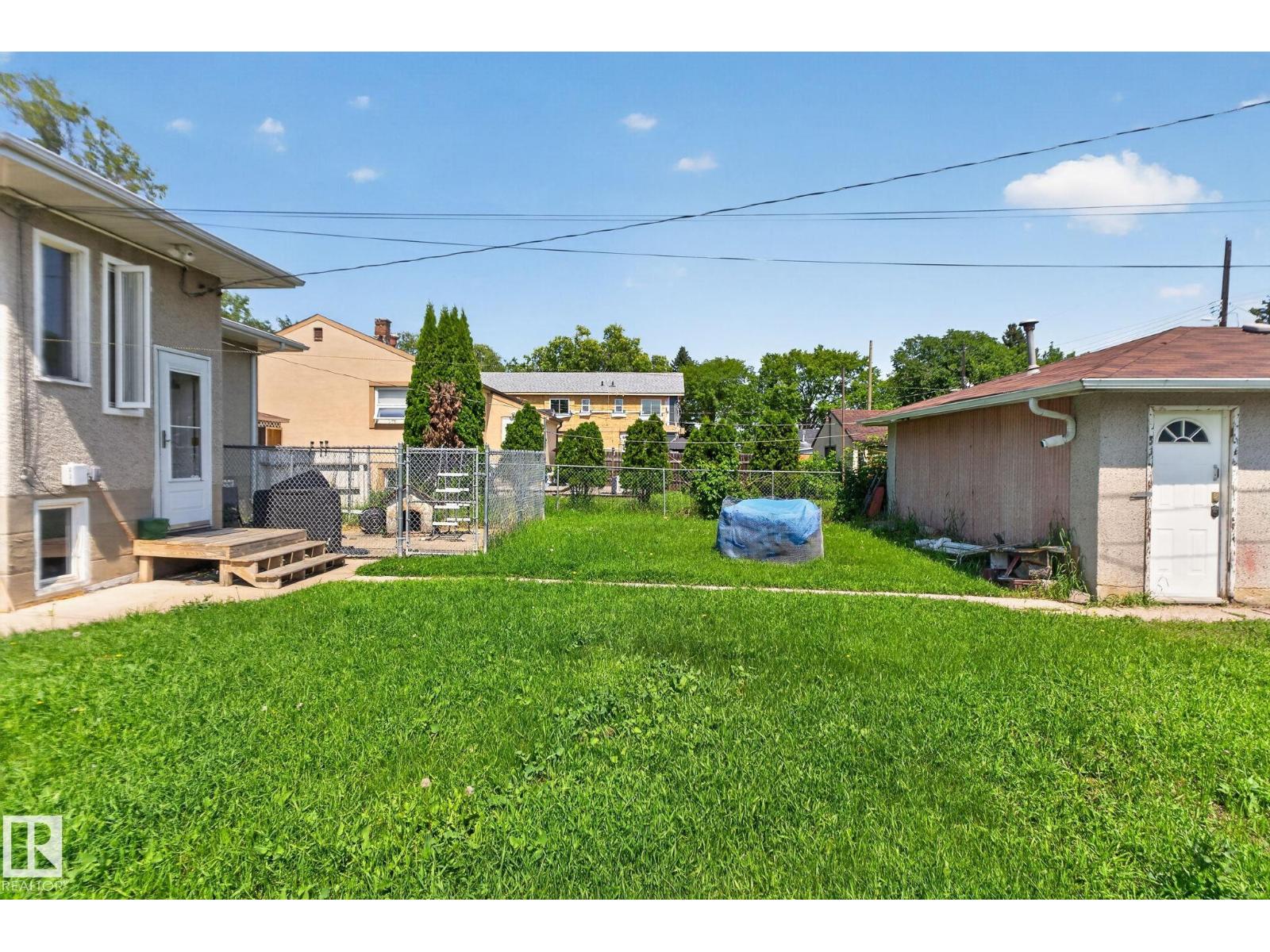 12229 88 St Nw Property Photo 36