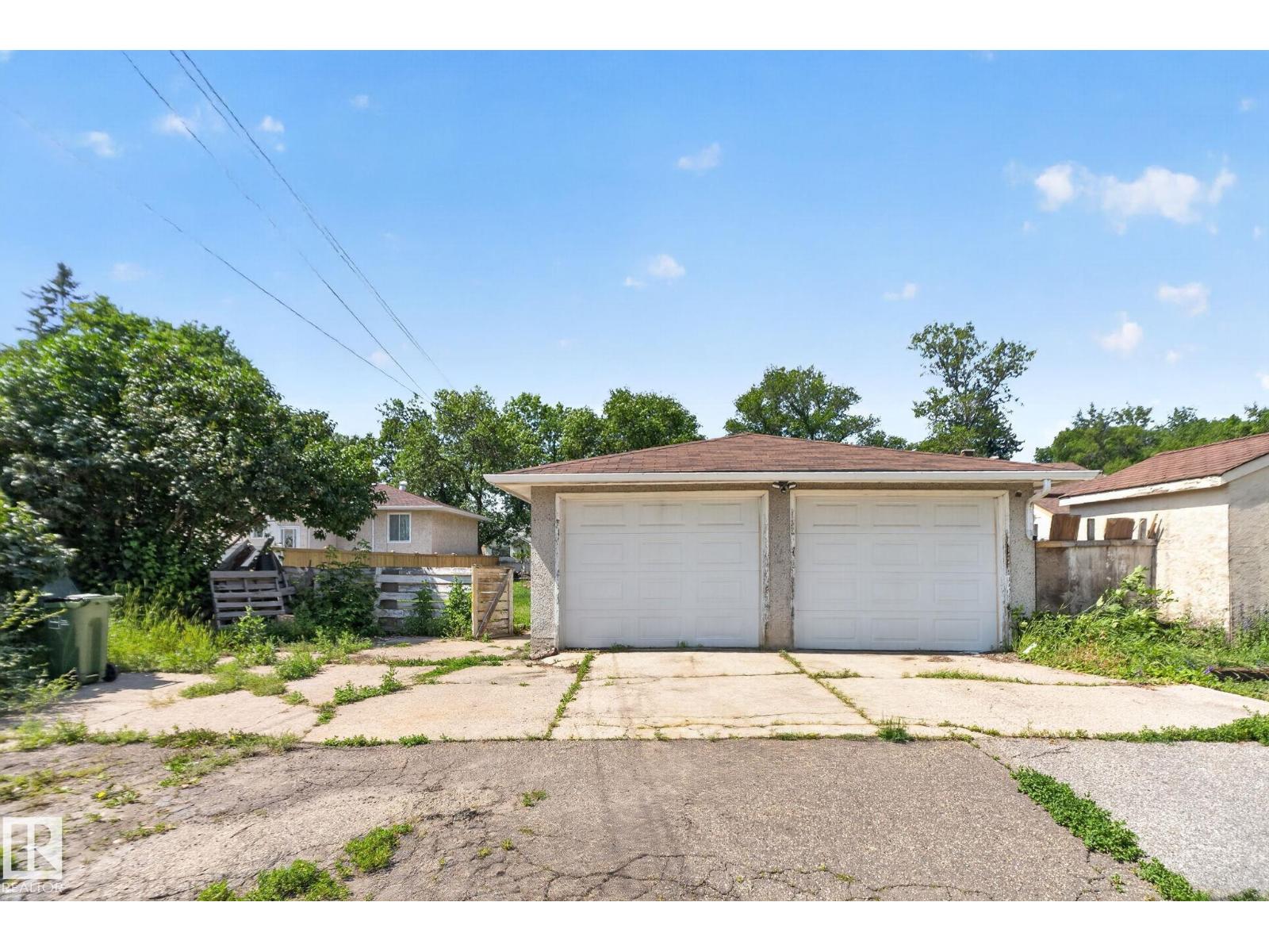 12229 88 St Nw Property Photo 37