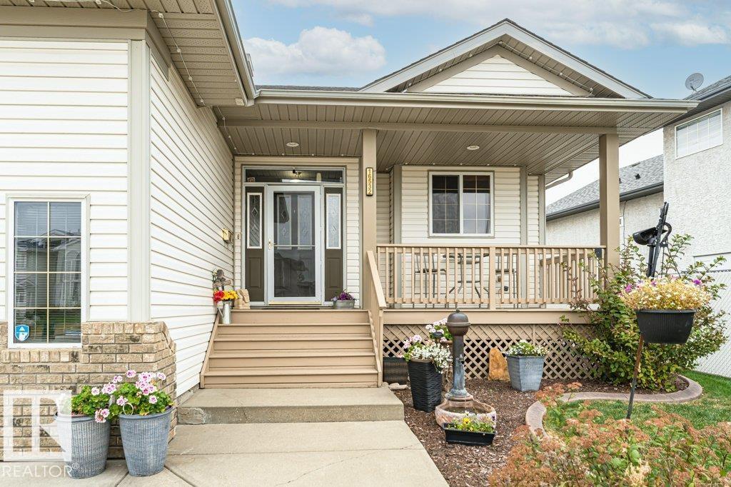 16532 75 St Nw Property Photo 5