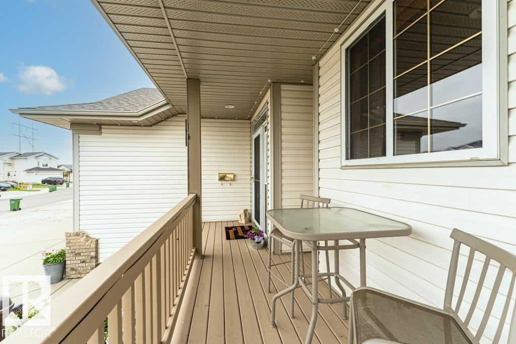 16532 75 St Nw Property Photo 7