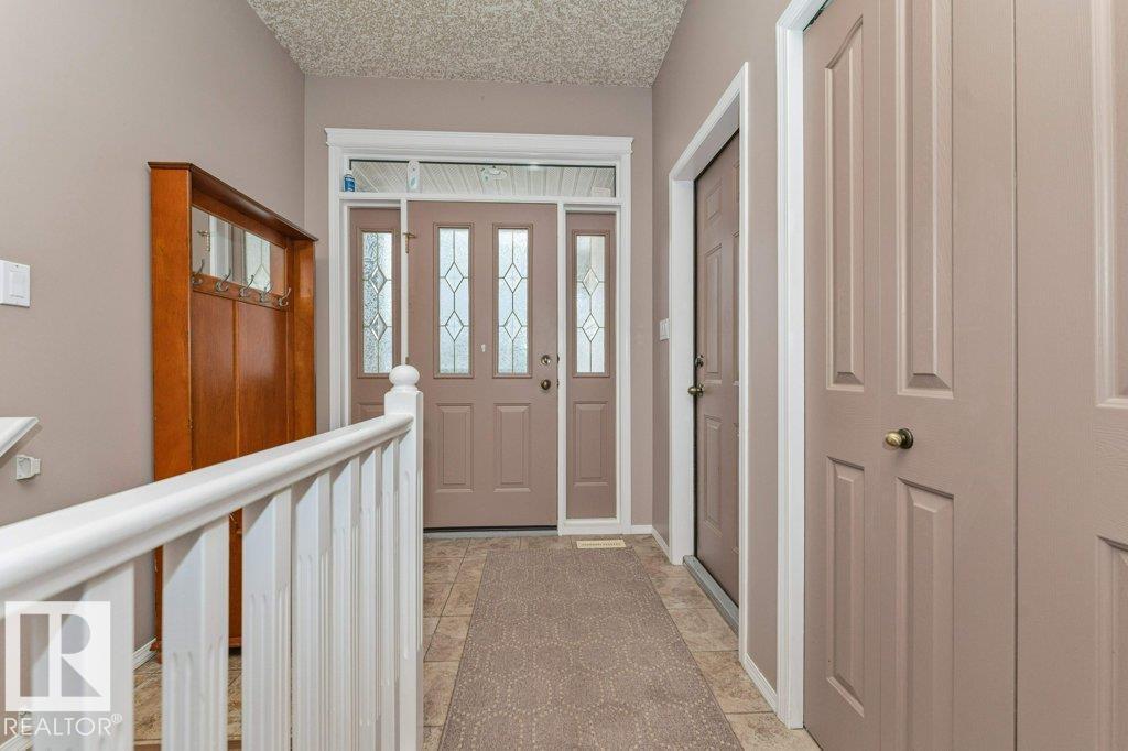 16532 75 St Nw Property Photo 8