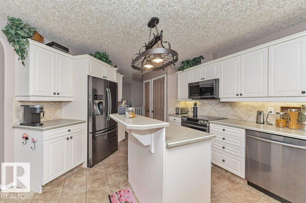 16532 75 St Nw Property Photo 21