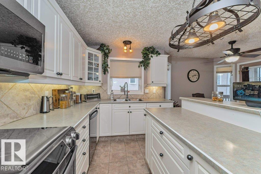 16532 75 St Nw Property Photo 23