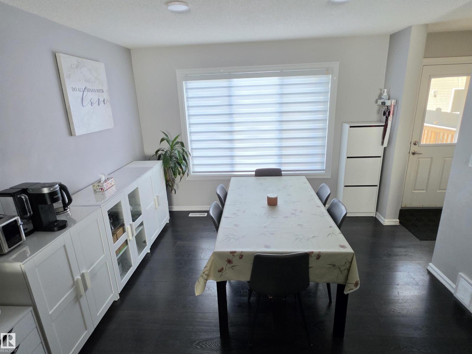 2508 20 Av Nw Property Photo 13