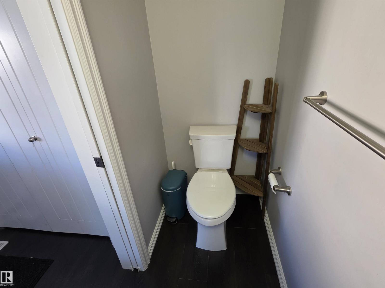 2508 20 Av Nw Property Photo 19
