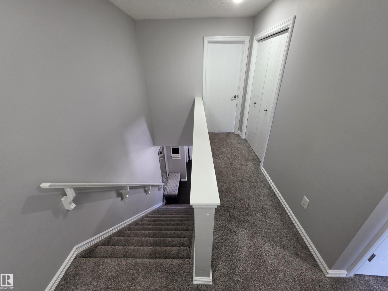 2508 20 Av Nw Property Photo 21