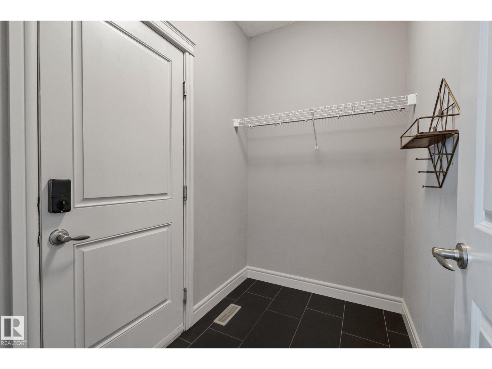 5422 Allbright Sq Sw Property Photo 22