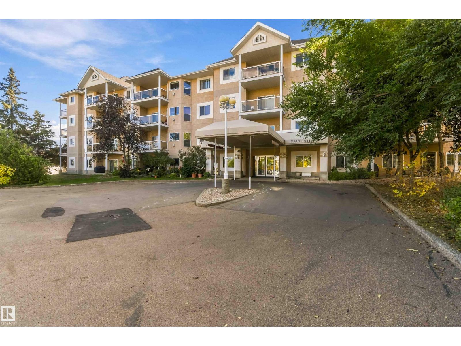 #205 10511 42 AV NW Property Photo 1