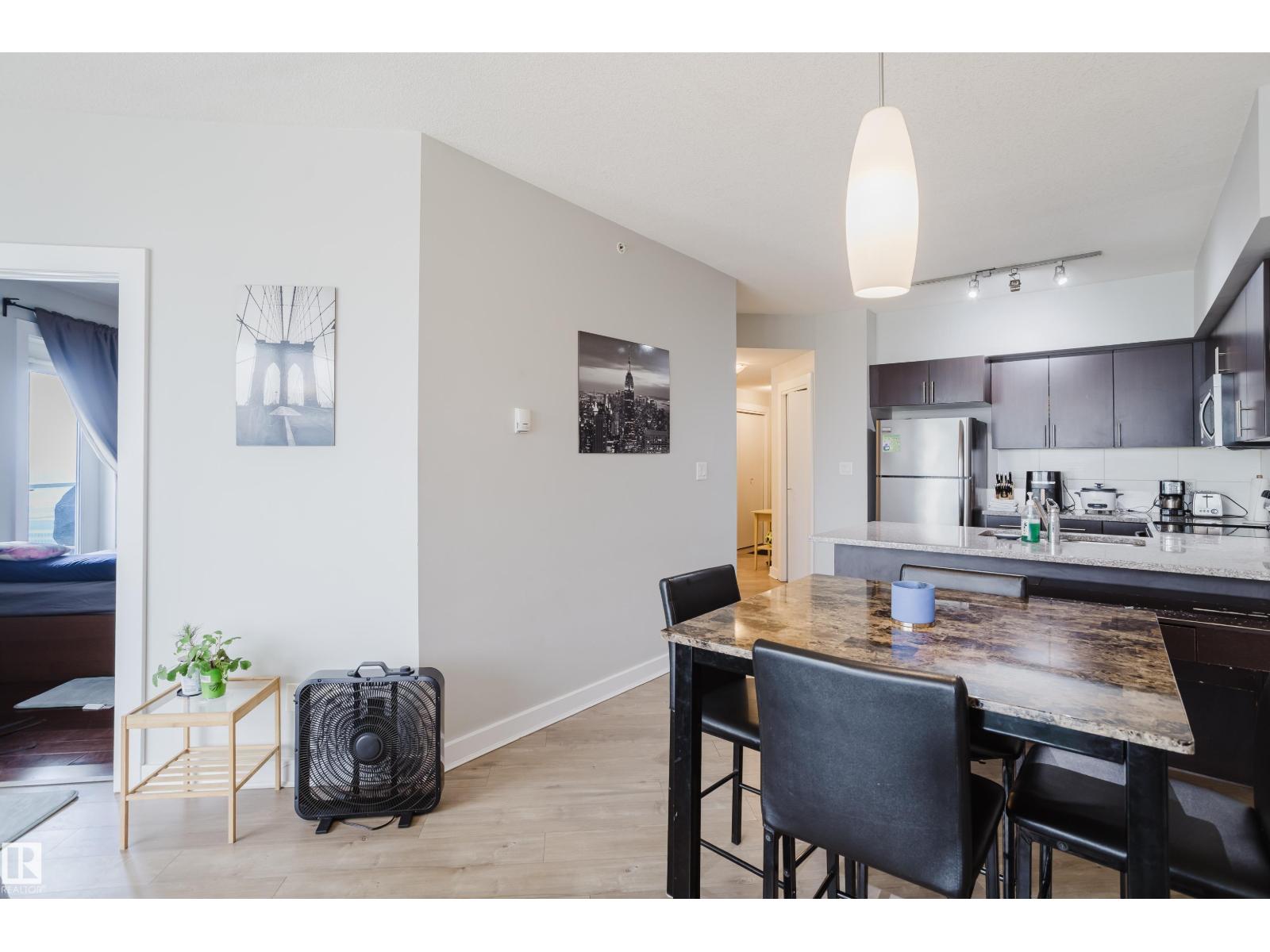 #2704 10152 104 St Nw Property Photo 18