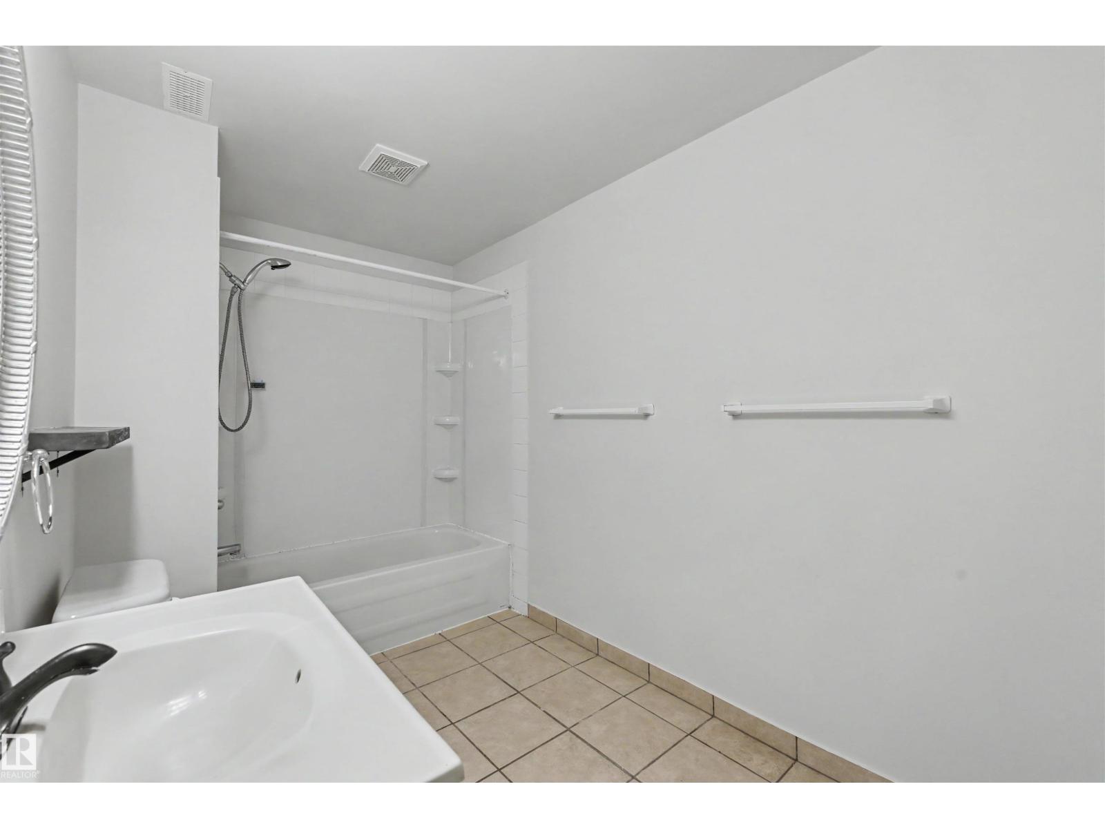 12944 117 St Nw Property Photo 22
