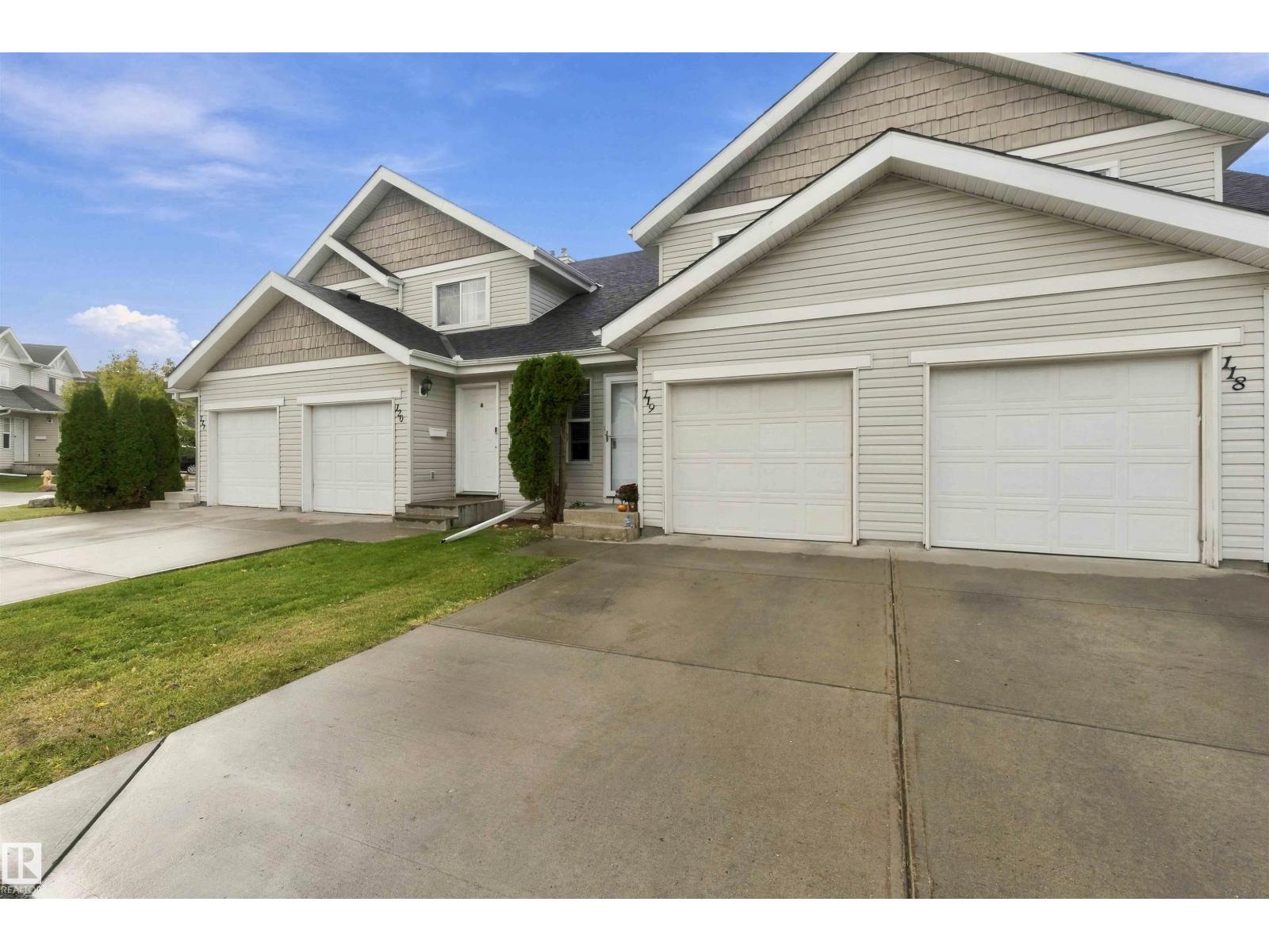 #119 150 EDWARDS DR SW Property Photo 1