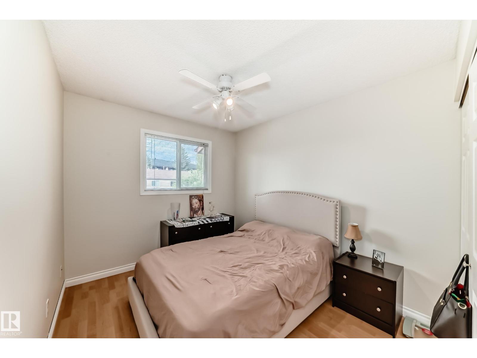 #18 10453 20 Av Nw Property Photo 32