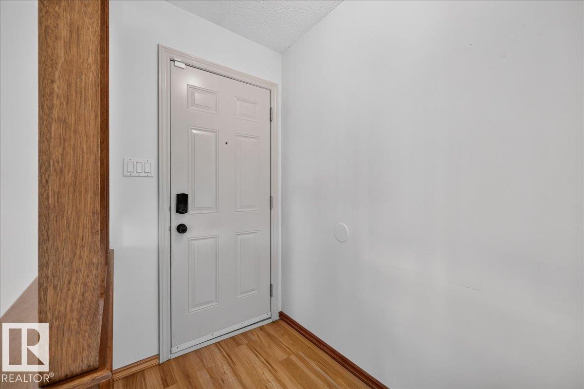 15128 88 St Nw Property Photo 6
