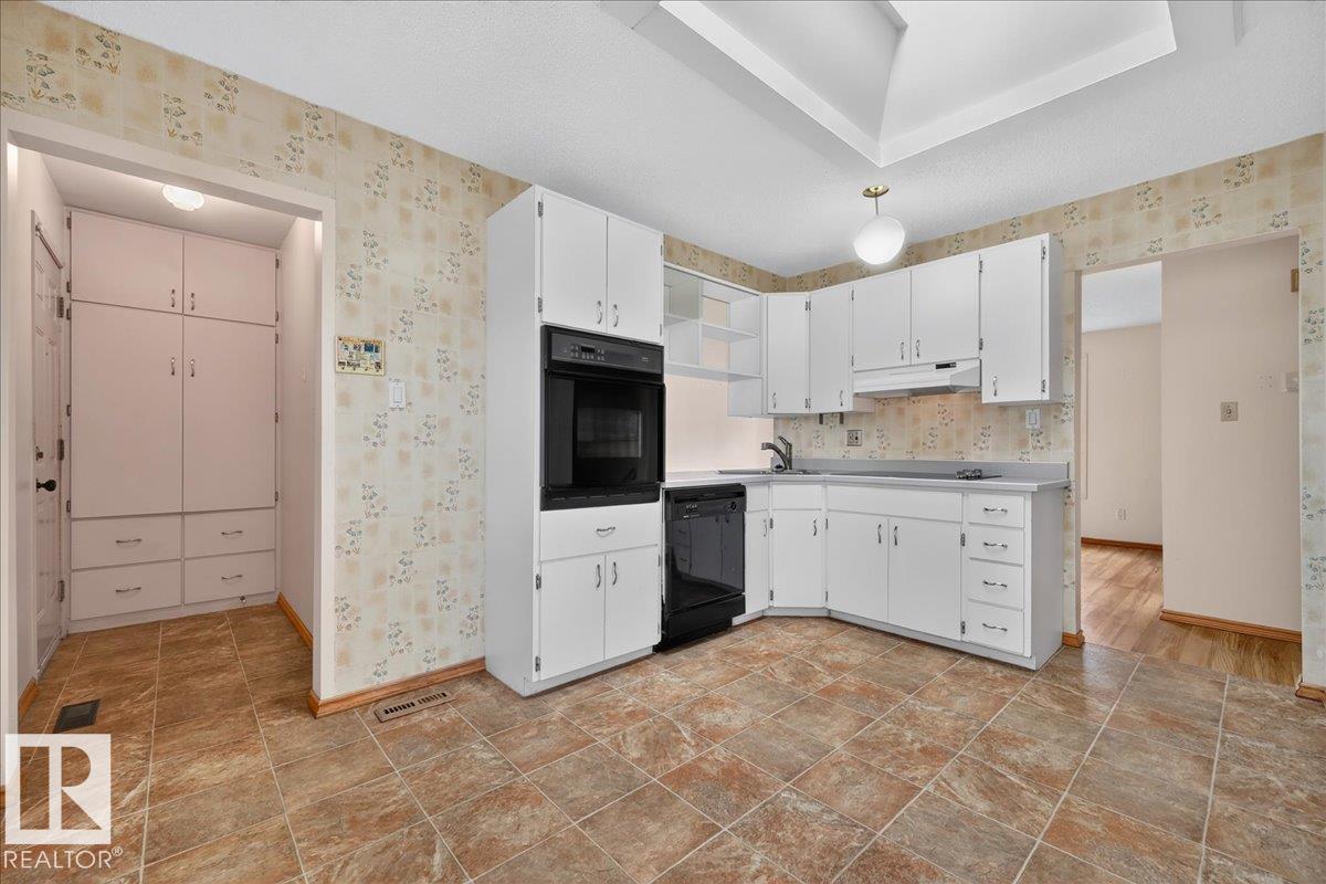 15128 88 St Nw Property Photo 17