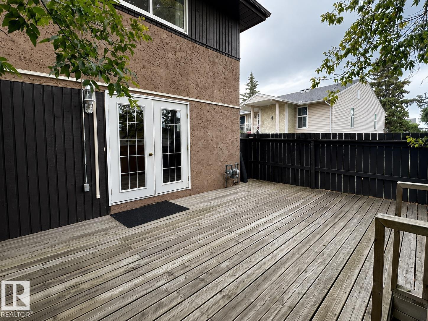 1704 37 St Nw Property Photo 3