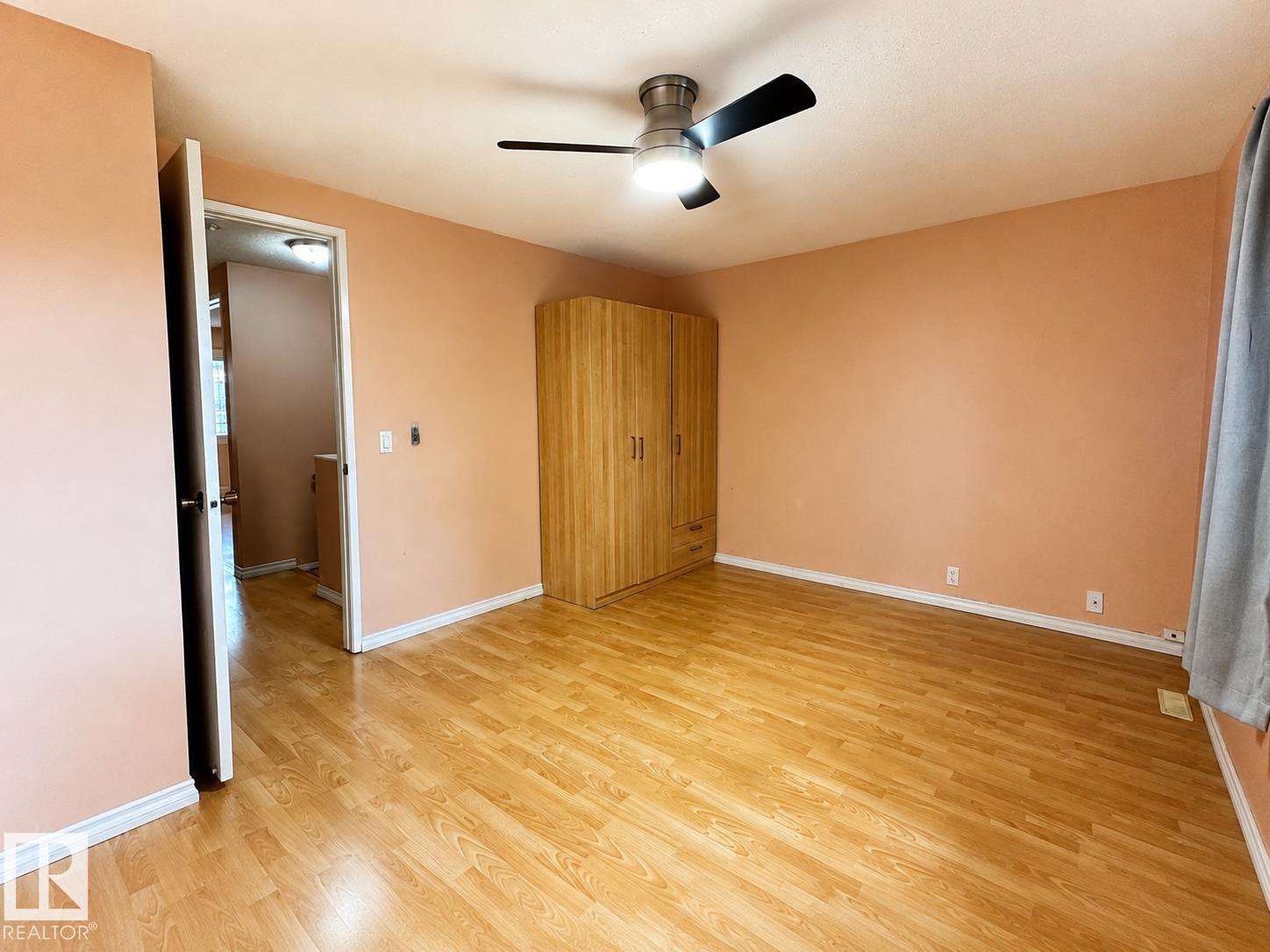 1704 37 St Nw Property Photo 14