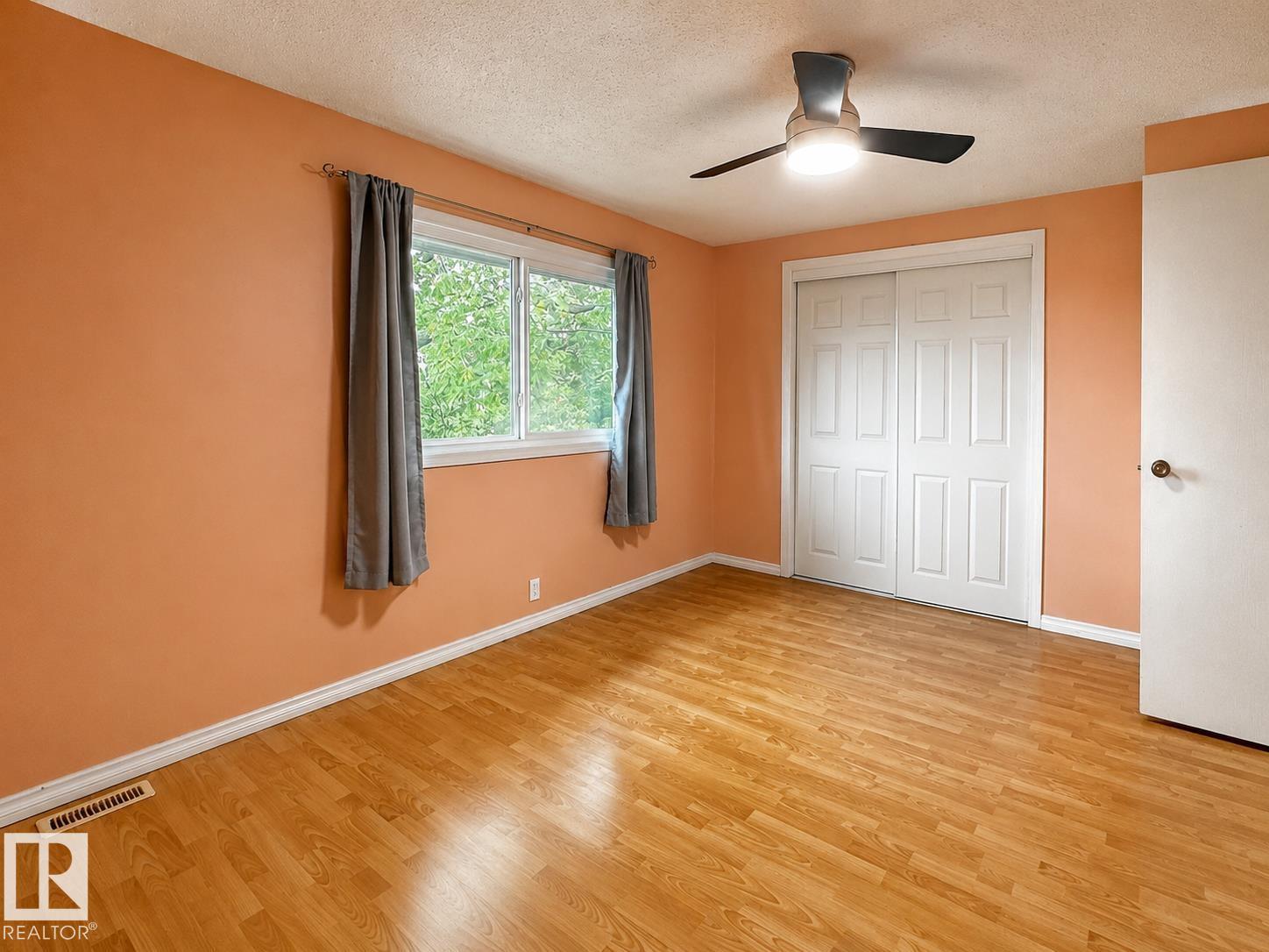 1704 37 St Nw Property Photo 16