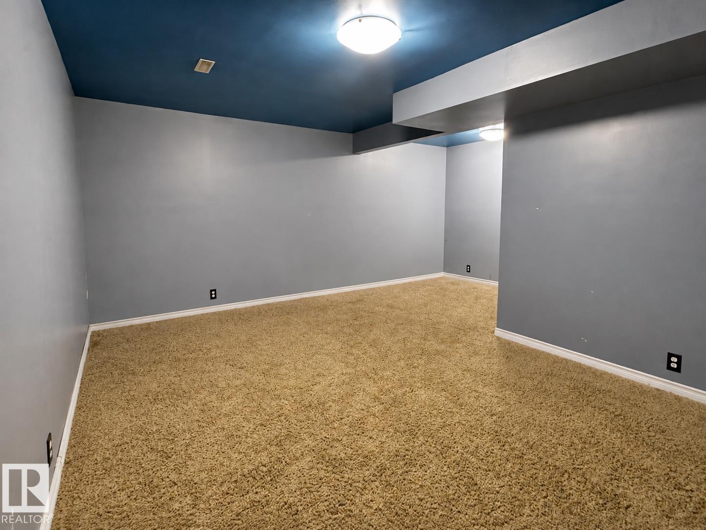 1704 37 St Nw Property Photo 19
