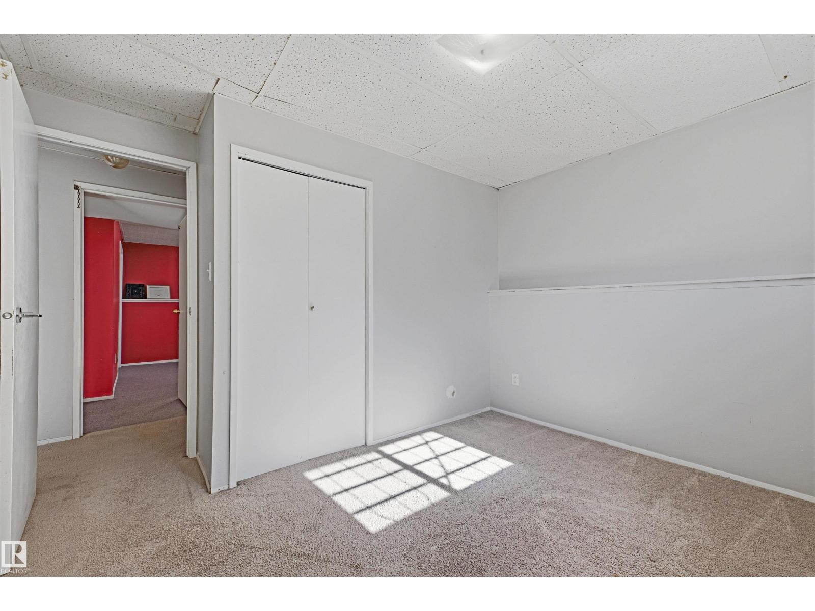 3519 33 Av Nw Property Photo 34