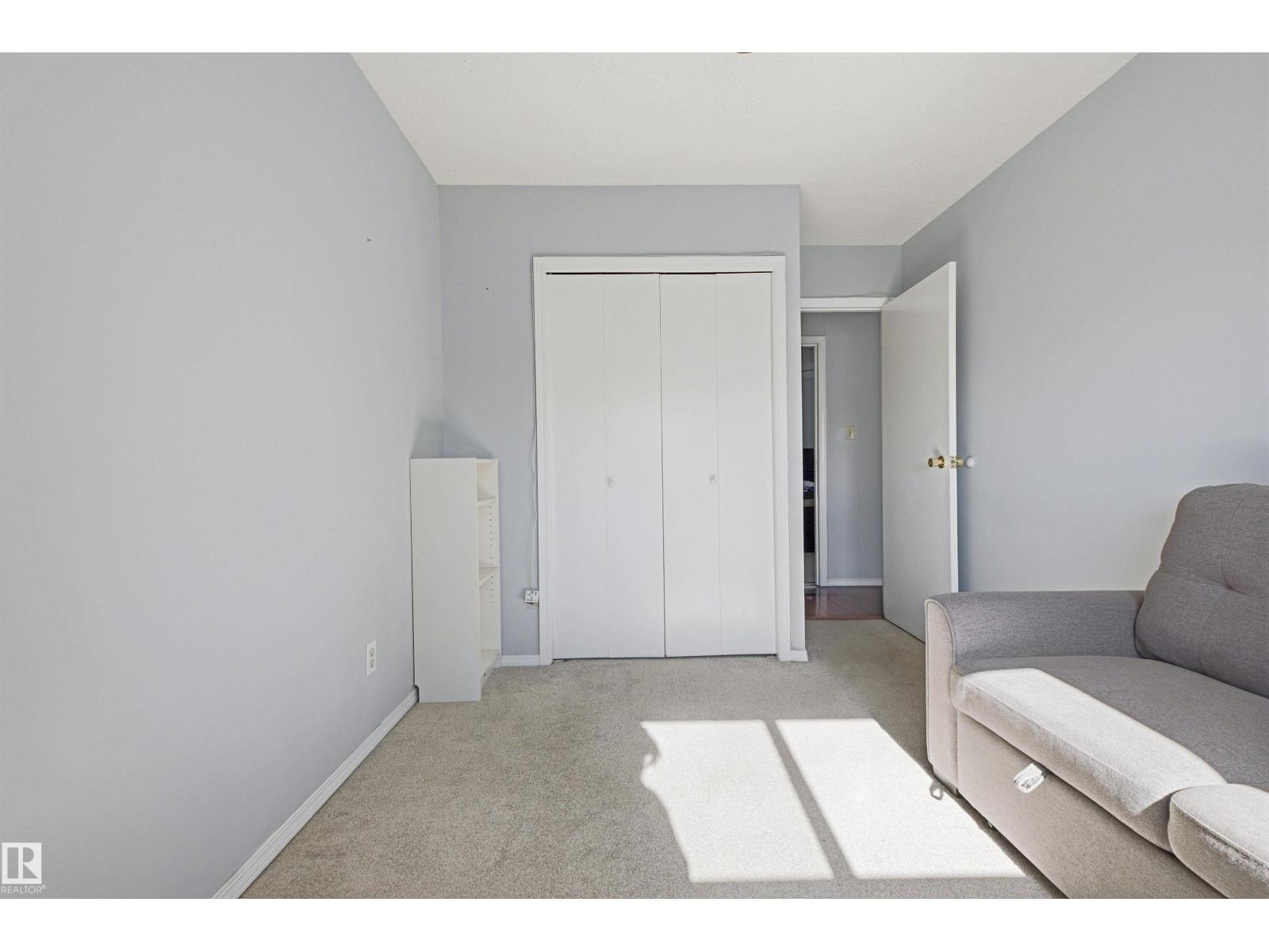 3519 33 Av Nw Property Photo 36